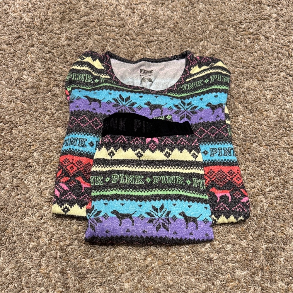 PINK Victoria's Secret Multicolor Patterned Pajama Set long sleeve